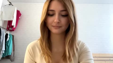Jenny online show from May 2026 01:08:02 PM