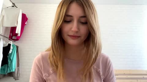 Jenny online show from May 2026 01:08:02 PM