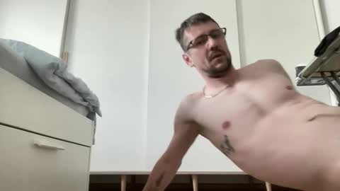 Snapshot of michgabo chatting on June 2026 05:54:02 AM michgabo online show from June 2026 05:54:02 AM