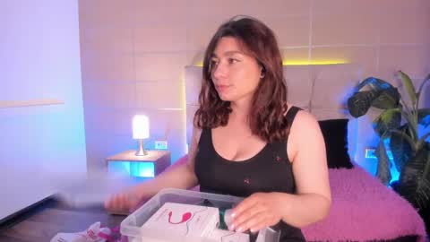 michonne_09 online show from November 2025 09:21:02 PM