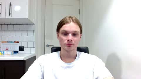 Snapshot of mickeymomouse chatting on May 2026 09:20:02 PM Daniel online show from May 2026 09:20:02 PM