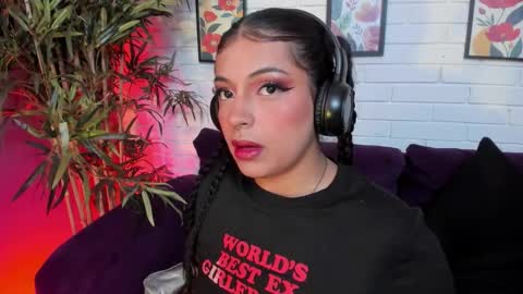 Micki online show from March 2026 11:02:01 AM