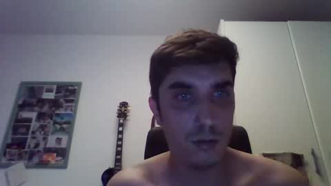 micky_law88 online show from September 2025 03:55:01 PM