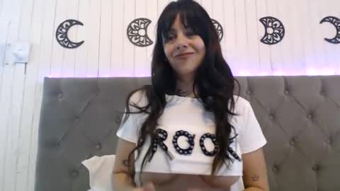 mickystrumia online show from June 2026 05:16:02 PM