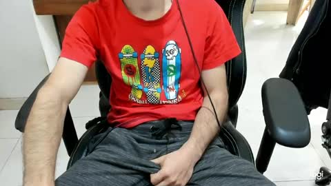 microfama00 online show from June 2026 07:28:01 AM