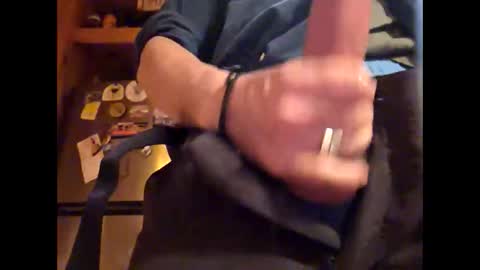 Snapshot of midasswellby chatting on March 2026 01:22:02 AM midasswellby online show from March 2026 01:22:02 AM