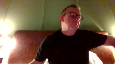 middleton2021 online show from November 2025 01:40:01 AM