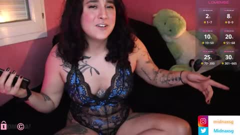 Midna online show from November 2025 02:27:02 PM