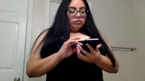 midnightbruja111 online show from October 2025 04:29:02 AM