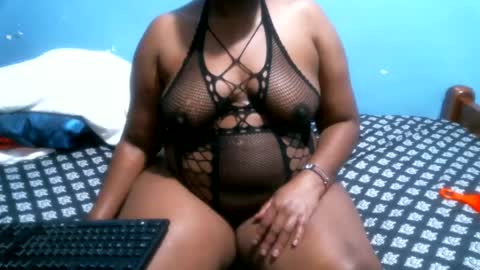 Snapshot of midnightkady chatting on June 2026 08:03:01 PM Caddy online show from June 2026 08:03:01 PM