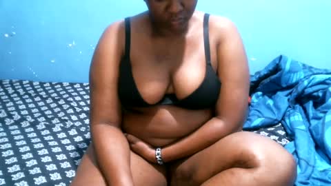 Snapshot of midnightkady chatting on June 2026 09:17:01 PM Caddy online show from June 2026 09:17:01 PM
