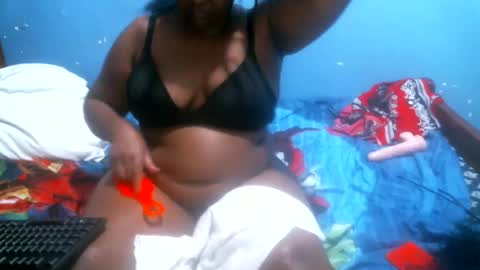 Snapshot of midnightkady chatting on July 2026 04:09:01 PM Caddy online show from July 2026 04:09:01 PM