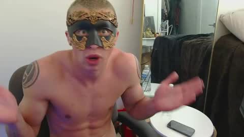 midnightmasc online show from April 2026 09:52:01 PM