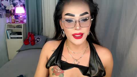 Snapshot of midnightraven27 chatting on February 2025 09:00:01 AM  Dont forget to follow online show from February 2025 09:00:01 AM