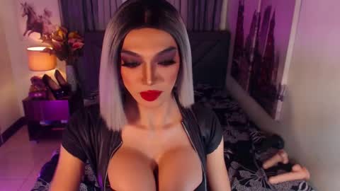 KATE online show from January 2025 05:58:02 AM