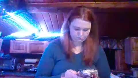 Snapshot of midnightsun0927 chatting on March 2026 05:33:02 AM MidnightSun online show from March 2026 05:33:02 AM