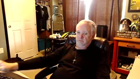 midwestdad09 online show from October 2025 06:29:01 PM