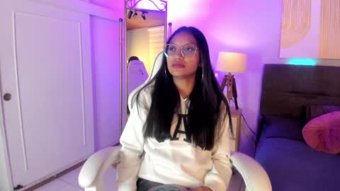 Snapshot of miel_ambar chatting on May 2026 01:52:01 PM miel_ambar online show from May 2026 01:52:01 PM