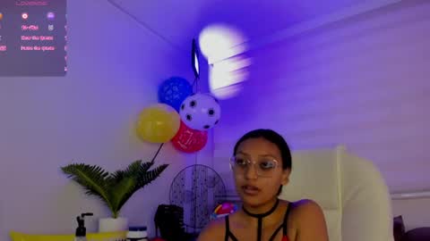 miel_ambar online show from June 2026 07:41:02 PM