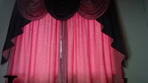 mielsquirt online show from February 2025 12:26:02 PM