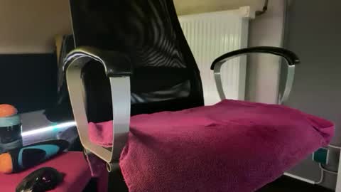 Snapshot of mies35 chatting on September 2025 06:31:01 PM mies35 online show from September 2025 06:31:01 PM