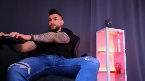 MightyAaron online show from February 2025 04:36:02 AM