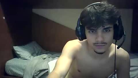 migueltomas34 online show from June 2026 12:32:02 AM