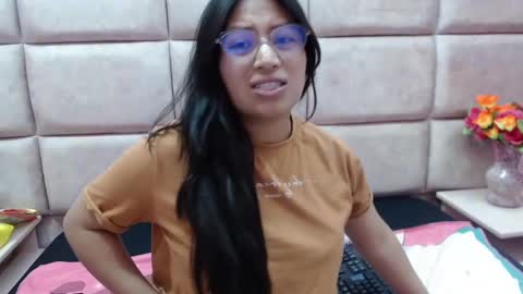 Snapshot of miha_smith chatting on January 2025 02:49:01 AM Miha online show from January 2025 02:49:01 AM
