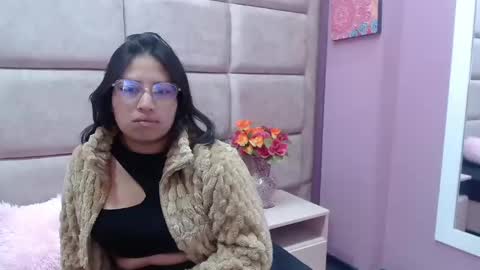 Snapshot of miha_smith chatting on January 2025 02:48:01 AM Miha online show from January 2025 02:48:01 AM