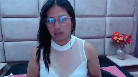 Snapshot of miha_smith chatting on January 2025 02:43:02 AM Miha online show from January 2025 02:43:02 AM
