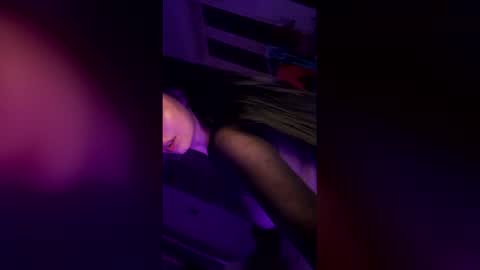 Snapshot of mihadttraf chatting on March 2026 07:39:02 PM Midah online show from March 2026 07:39:02 PM