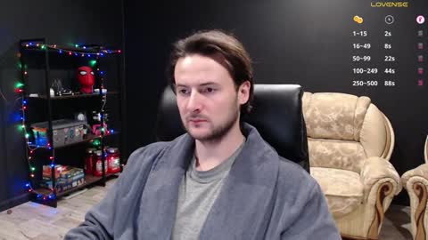 Snapshot of mihasikd chatting on January 2025 07:56:02 PM Misha Winchester online show from January 2025 07:56:02 PM