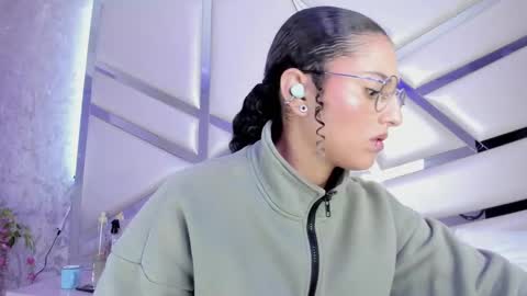 MIA 3 online show from January 2025 08:14:02 AM