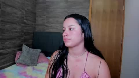Snapshot of miia_belll chatting on July 2026 02:25:02 AM Mia online show from July 2026 02:25:02 AM