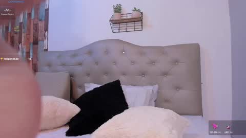 Mia Jhones online show from January 2025 02:37:01 AM