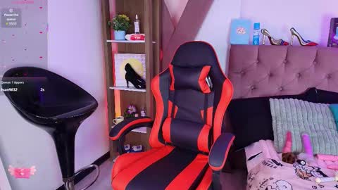 Snapshot of miia_paris chatting on February 2026 05:13:02 AM Miia Paris online show from February 2026 05:13:02 AM