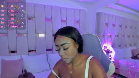 Snapshot of miia_schwarz chatting on May 2026 08:03:02 PM Miia Schwarz online show from May 2026 08:03:02 PM