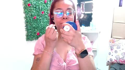 Snapshot of miia_spencer_ chatting on January 2025 05:08:01 PM miia online show from January 2025 05:08:01 PM