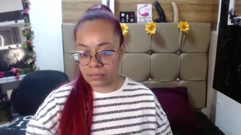 Snapshot of miia_spencer_ chatting on October 2025 05:21:02 PM miia online show from October 2025 05:21:02 PM