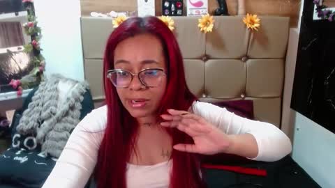 Snapshot of miia_spencer_ chatting on October 2025 07:02:01 PM miia online show from October 2025 07:02:01 PM