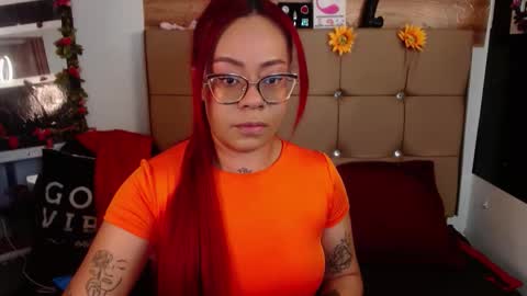 Snapshot of miia_spencer_ chatting on October 2025 07:25:02 PM miia online show from October 2025 07:25:02 PM