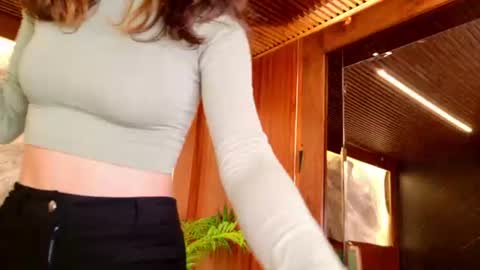  CALL ME MIA  online show from June 2026 10:21:01 AM