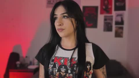  miiaa stone  online show from November 2025 02:54:01 PM