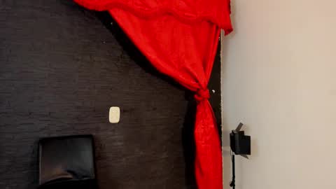  MELANIE  online show from October 2025 08:21:01 AM