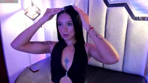 Snapshot of miiaboss chatting on February 2026 11:43:02 AM miiaboss online show from February 2026 11:43:02 AM