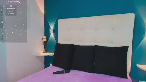 Snapshot of miiacarter_ chatting on May 2026 12:34:02 PM MIA online show from May 2026 12:34:02 PM