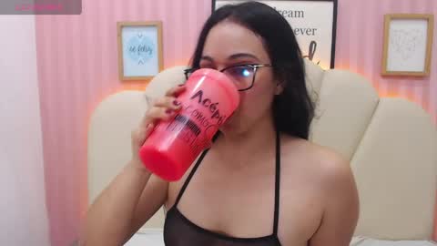 miichellbunny online show from April 2026 10:37:02 PM