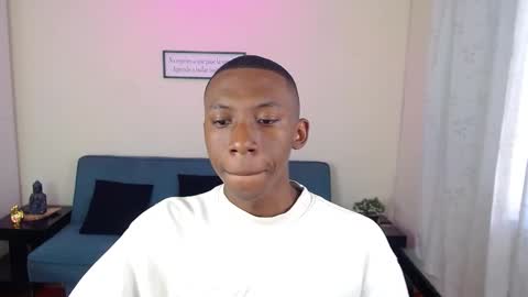 Snapshot of miiloo18 chatting on September 2025 08:19:01 PM Jordan online show from September 2025 08:19:01 PM