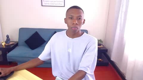 Snapshot of miiloo18 chatting on October 2025 02:12:02 PM Jordan online show from October 2025 02:12:02 PM