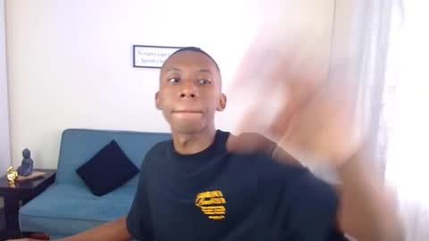 Snapshot of miiloo18 chatting on October 2025 07:43:01 PM Jordan online show from October 2025 07:43:01 PM